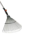 Gardena Rechen Metall, 22 Zähne, 130 cm