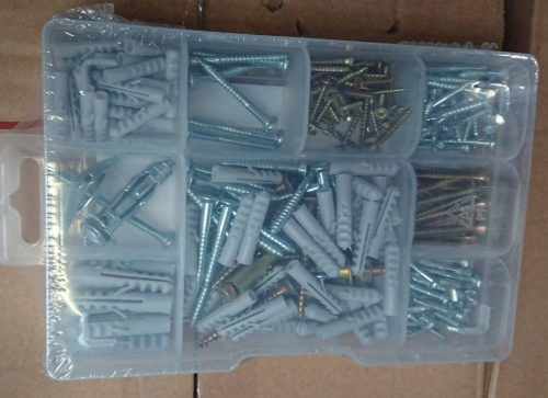 KINZO CSAVAR ÉS TIPLI SZETT 224 DB